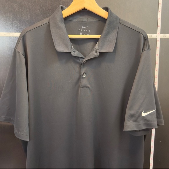 Nike Men's Black Golf Polo Shirt - Picture 4 of 6